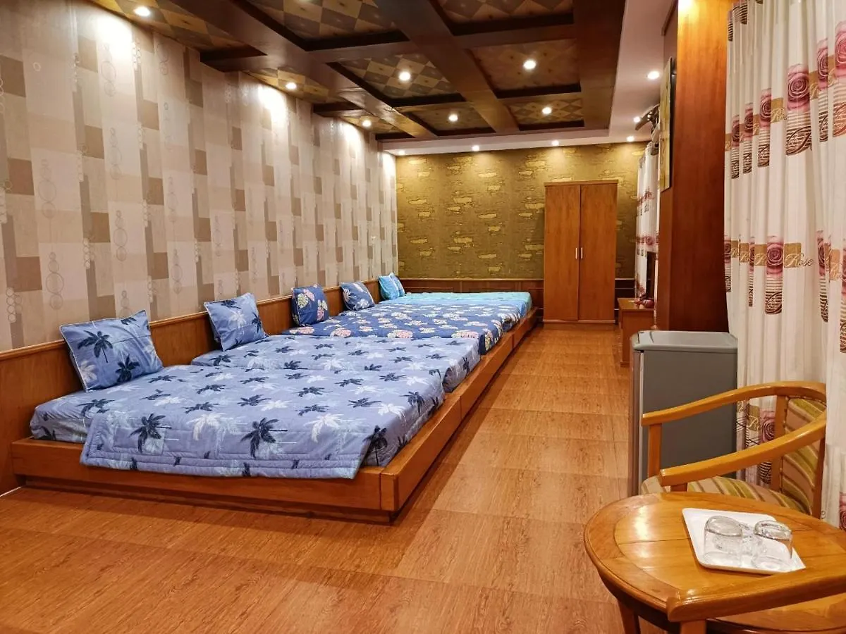 Caroline Sea Hotel 붕타우 0*,  베트남
